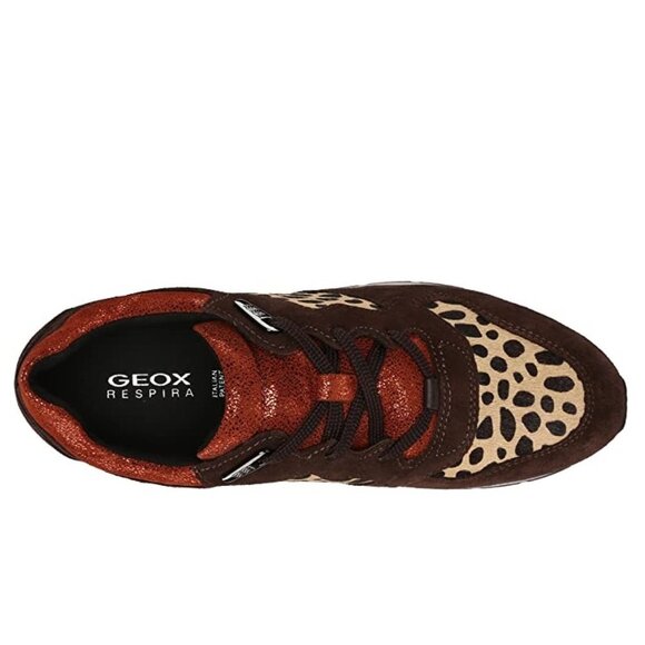 Geox Women's Shahira Walking Shoe - Picture 2 of 10